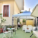 Pensionat Royal House 4*