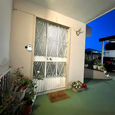 Gæstehus Royal House Trecase