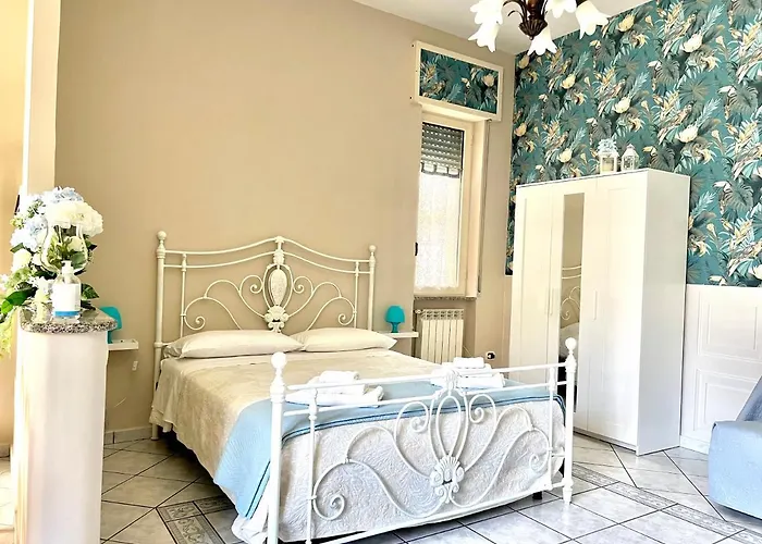 Royal House Гостевой дом 3*